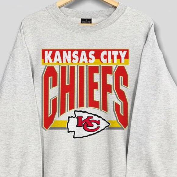 Vintage 90s Kansas City Chiefs Football Sweatshirt, KC Chiefs NFL Unisex Sweater - Picture 2 of 3